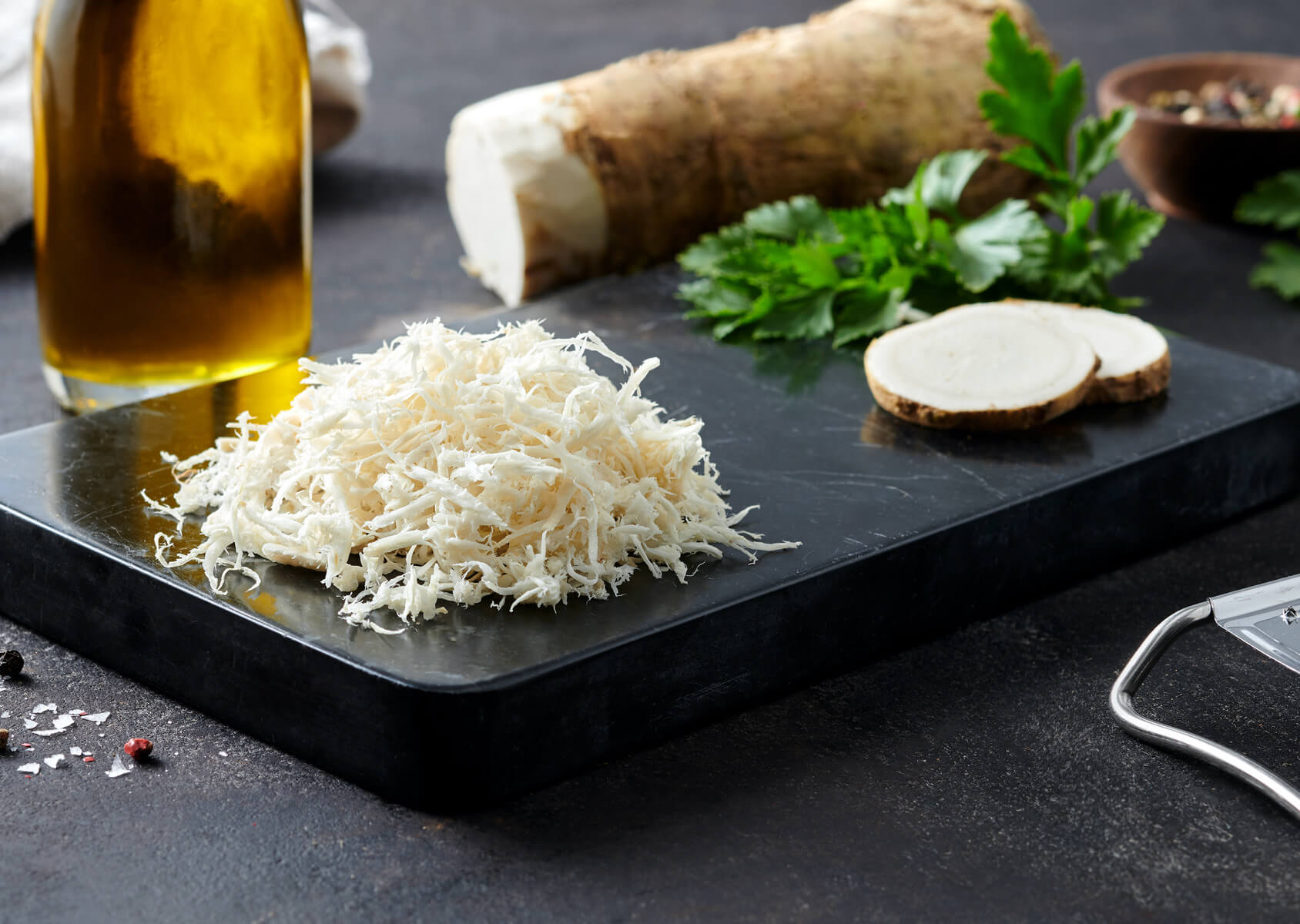 miree mit frischem Meerrettich - luftig-lockerer Frischkäse